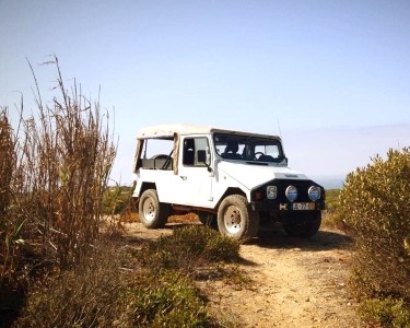 Passeio em Jipe 4x4 | 1 Pessoa | Serra de Sintra Passeio em Jipe 4x4 | 1 Pessoa | Serra de Sintra